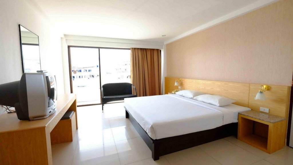 Паттайя: Welcome Plaza Hotel