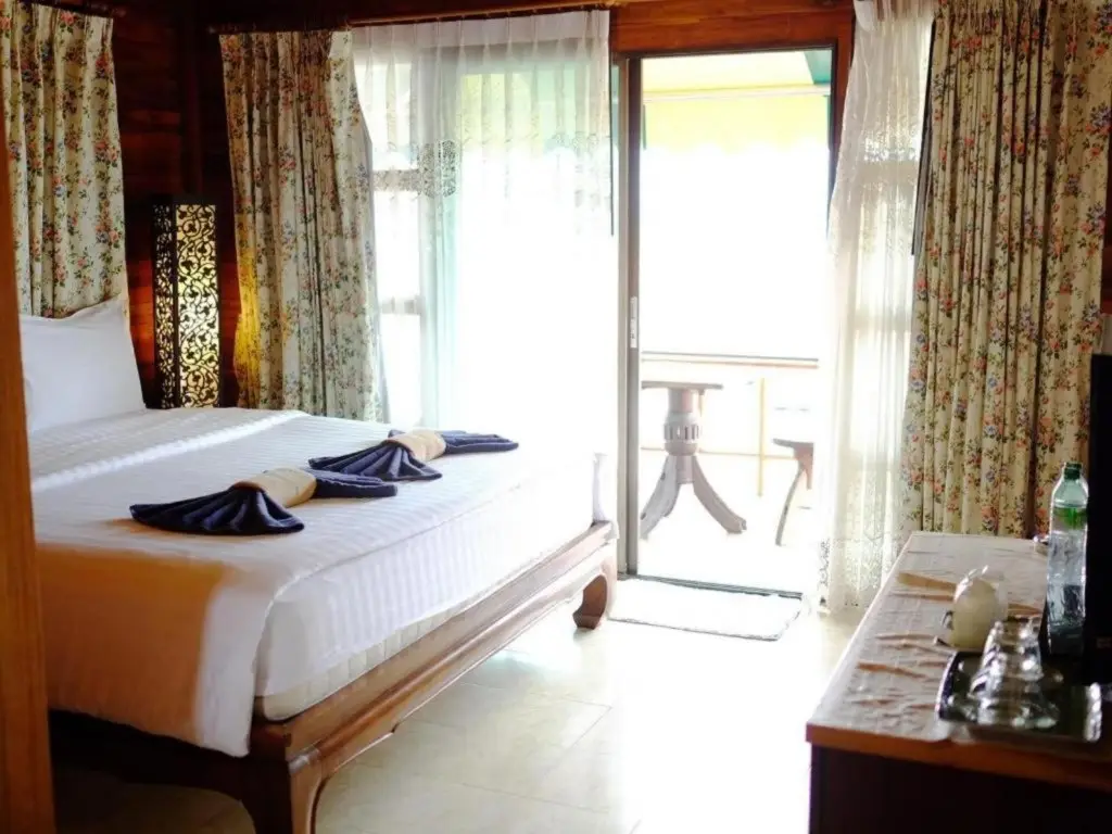 Паттайя: Harmony Inn