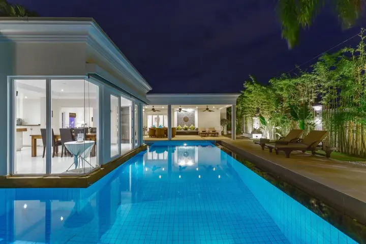 Паттайя: Luxury Pool Villa 52