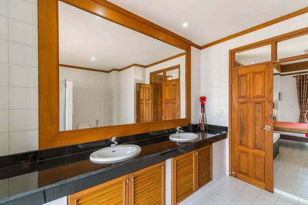 Самуи: 4 BR Villa on Beachfront Resort - TG44