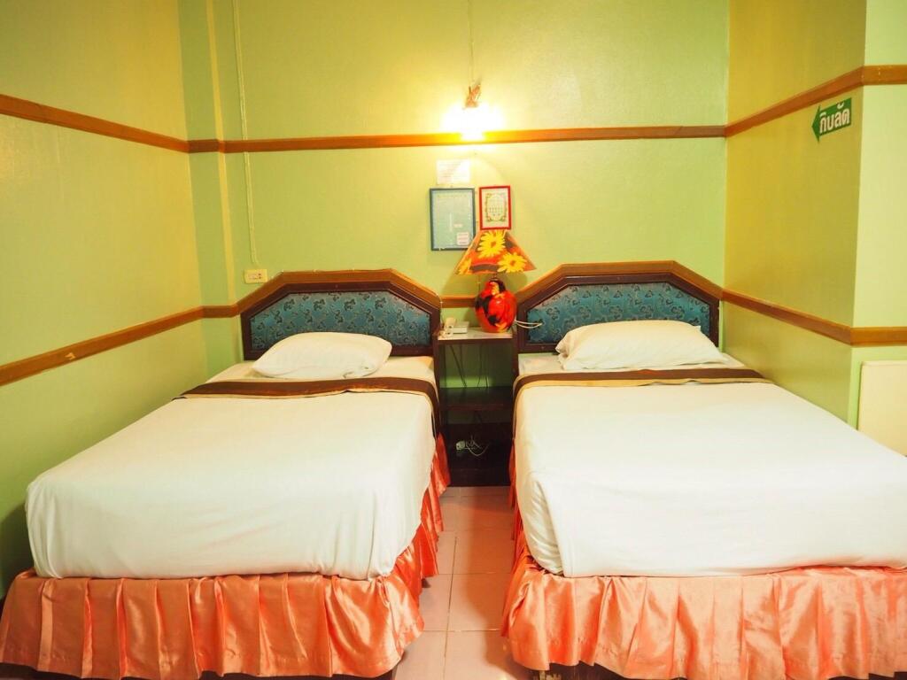 Мае-Сай: Yunnan Hotel