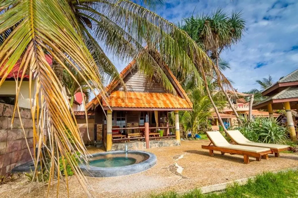 Ланта: Laguna Beach Club Resort