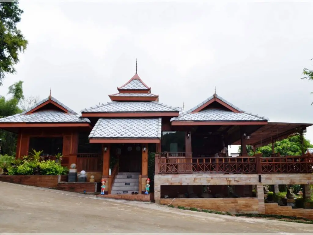 Май-Ай: Phusangtawan Resort