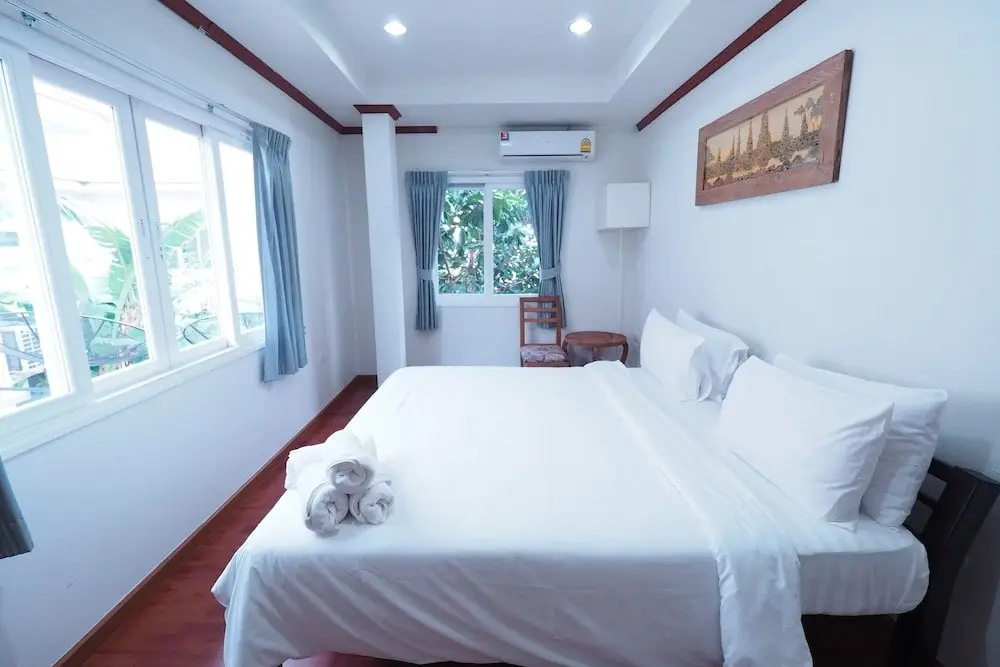 Аюттхая: Kamalar Palace Retirement Village