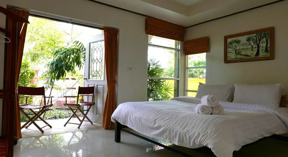 Аюттхая: Kamalar Palace Retirement Village