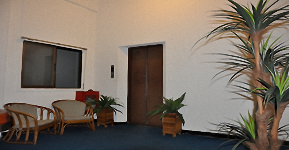 Бангкок: New Fuji Hotel Surawong Road Bangkok