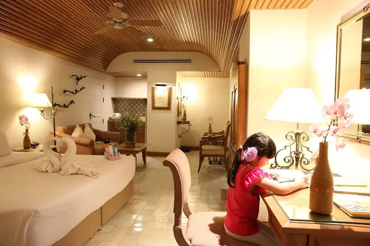 Чиангмай: Palm Springs City & Resort