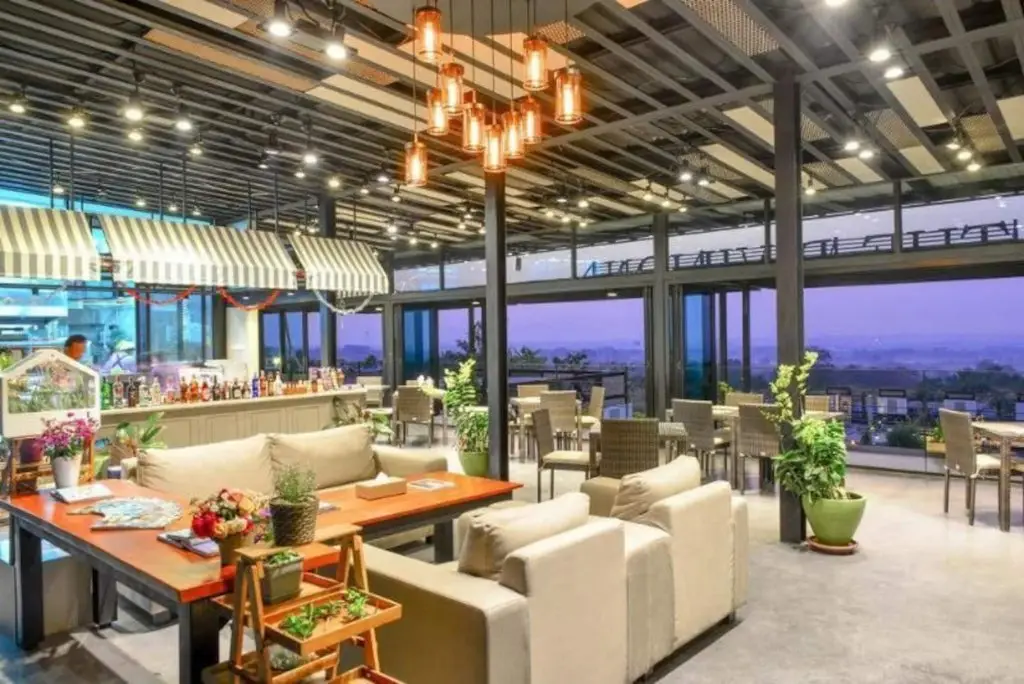 Кханонгпхра: Civilai Hill Khao Yai