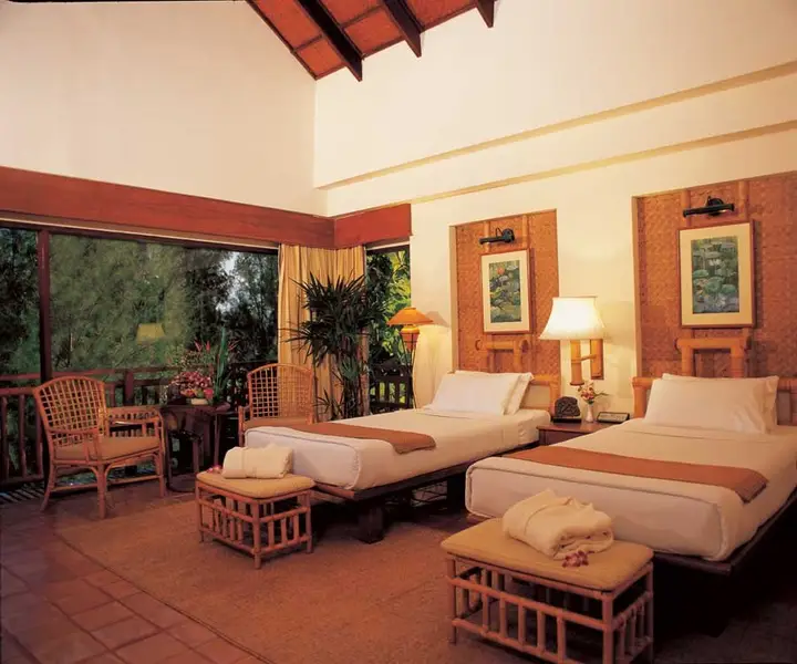 Тхаланг: Layan Beach Resort & Spa Village