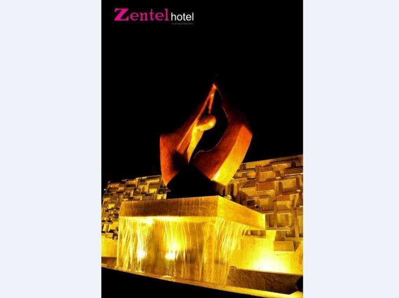 Маха Сарахам: Zentel Hotel