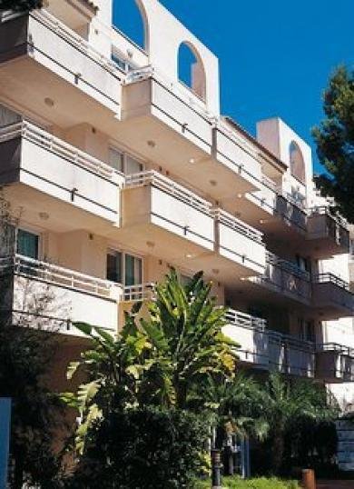 Муанг: Hello Guest House