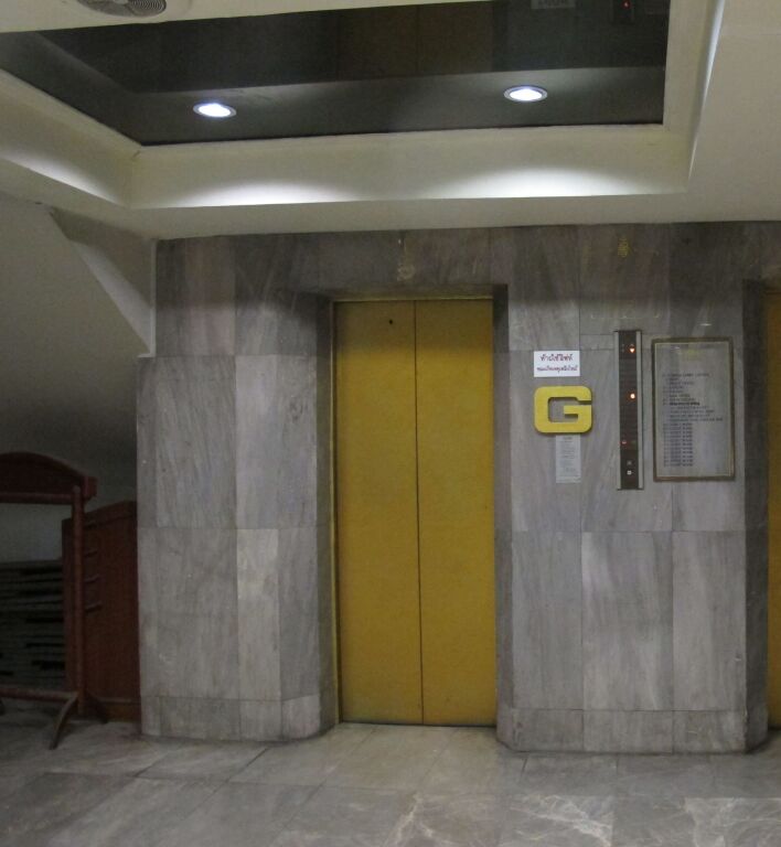 Бангкок: Tongpoon Hotel