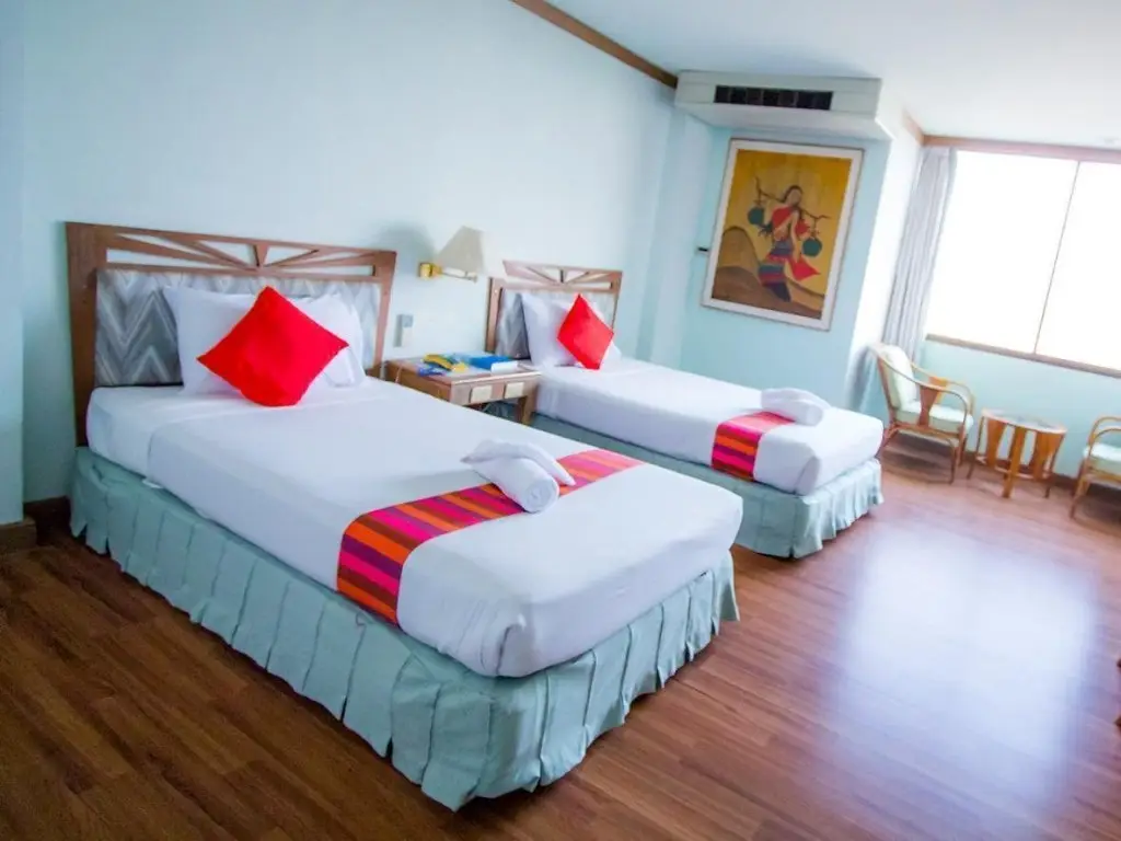 Пхичит: Pichit Plaza Hotel