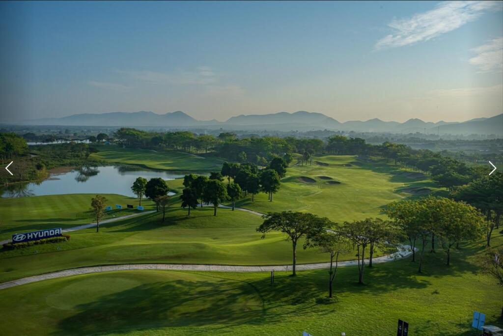 Пан Чонг Дан: Grand Prix Golf Club