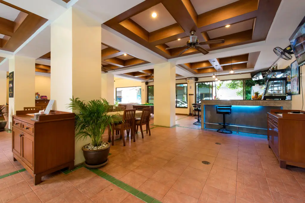 Кату: Hotel Inn Patong [Ex-Patong Beach Lodge]