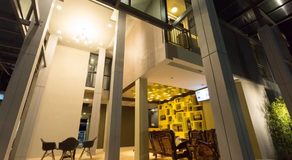 Бури Рам: Qoo Hotel