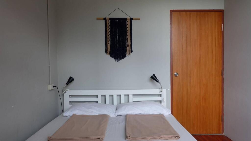 Бангкок: Petit Hostel