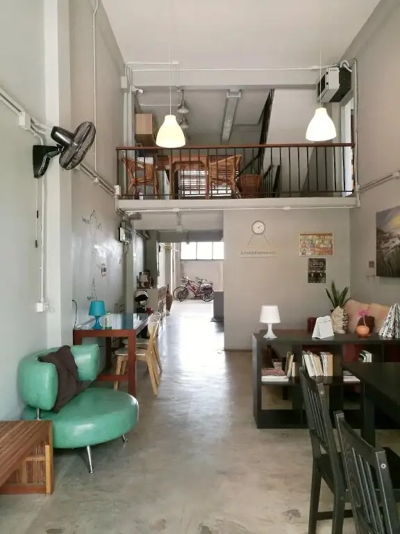 Бангкок: Petit Hostel