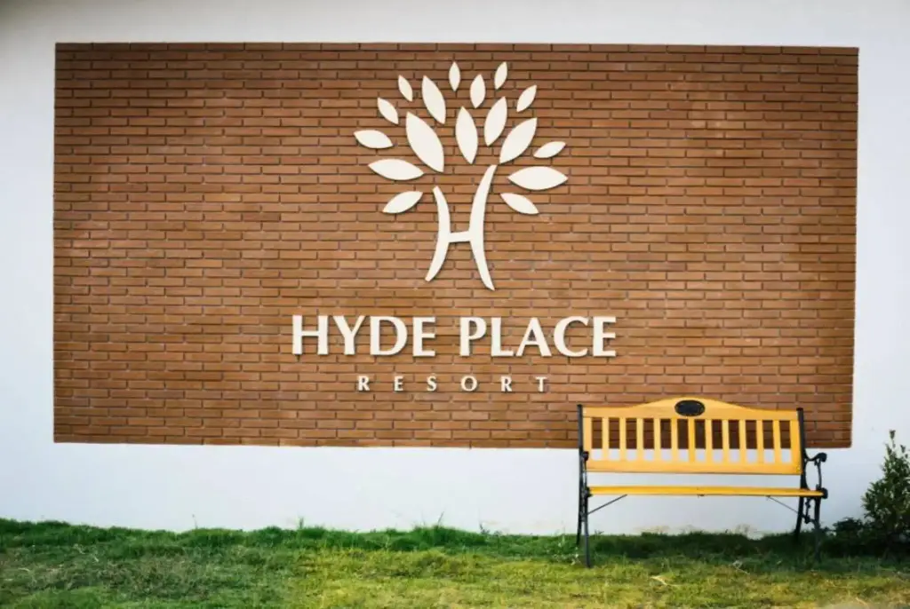 Бури Рам: Hyde Place Resort
