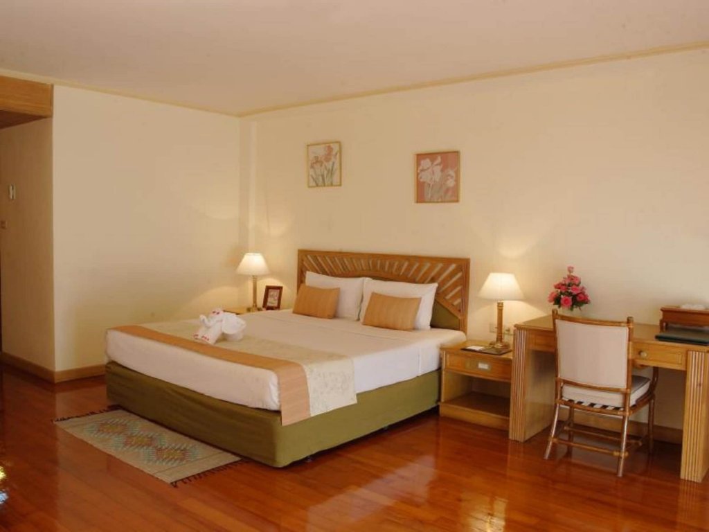 Мэхонгсон: Imperial Hotel