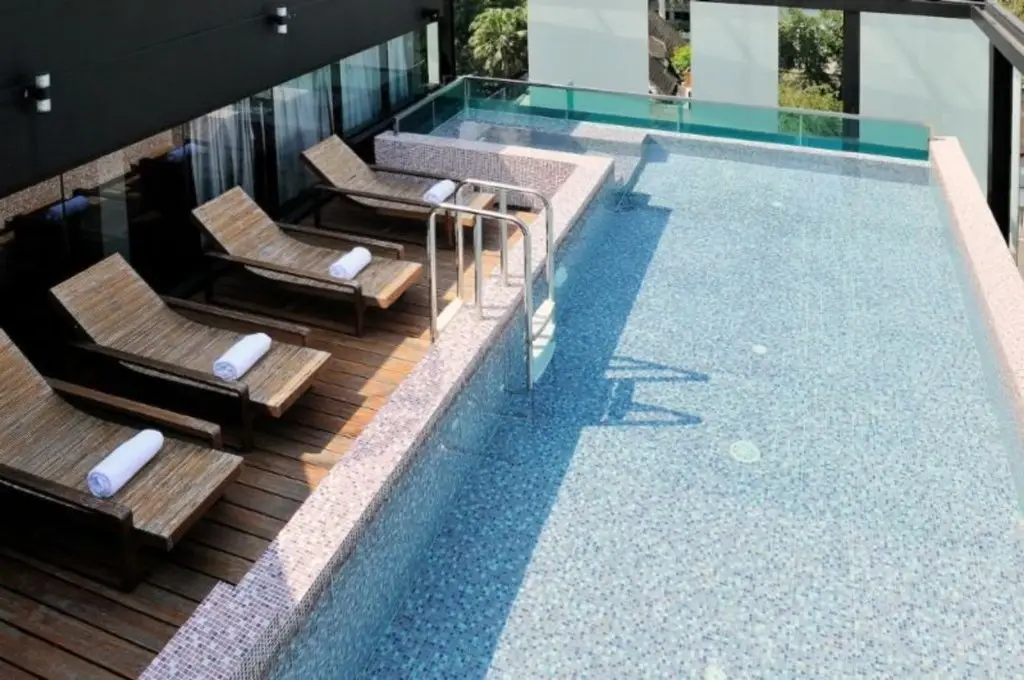 Бангкок: Hiptique Sukhumvit 13
