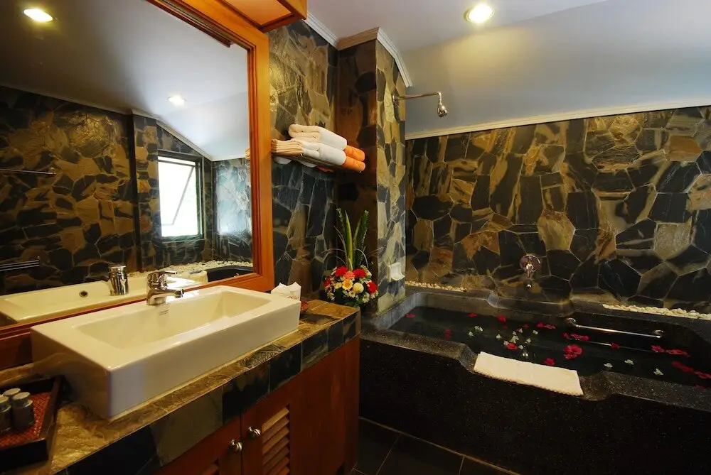 Сам-Рои-Йот: Privacy Beach Resort & Spa