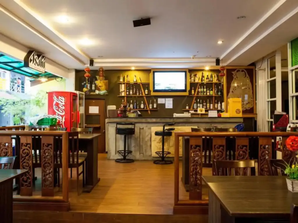 Кату: Maelarn Hotel