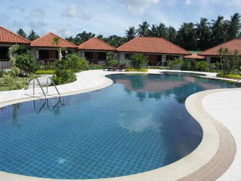 Куйбури: Sailom Resort Bangsaphan