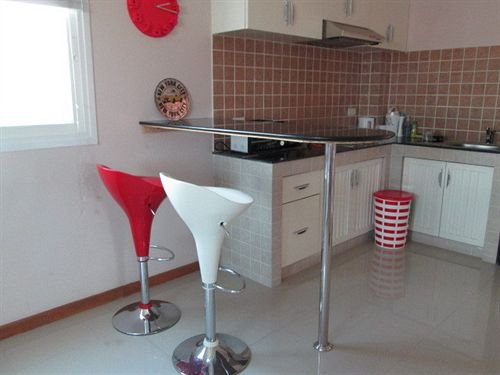 Паттайя: Wiwat Residence