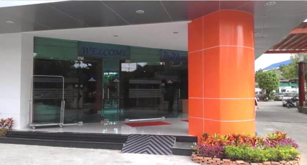 Бангкок: Chawamit Residence Bangkok