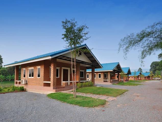 Накхоннайок: I Din Lake View Resort