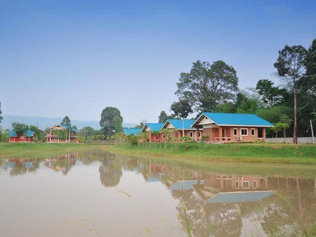 Накхоннайок: I Din Lake View Resort