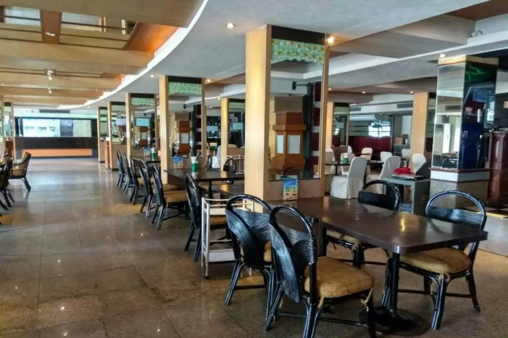 Бангкок: The Niran Grand Hotel