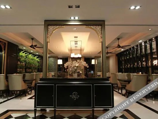Паттайя: Regent Marina Plaza