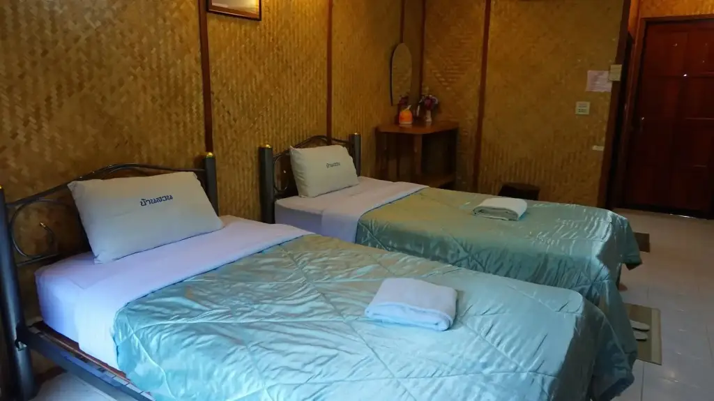 Май-Ай: Khun Mai Baan Suan Resort