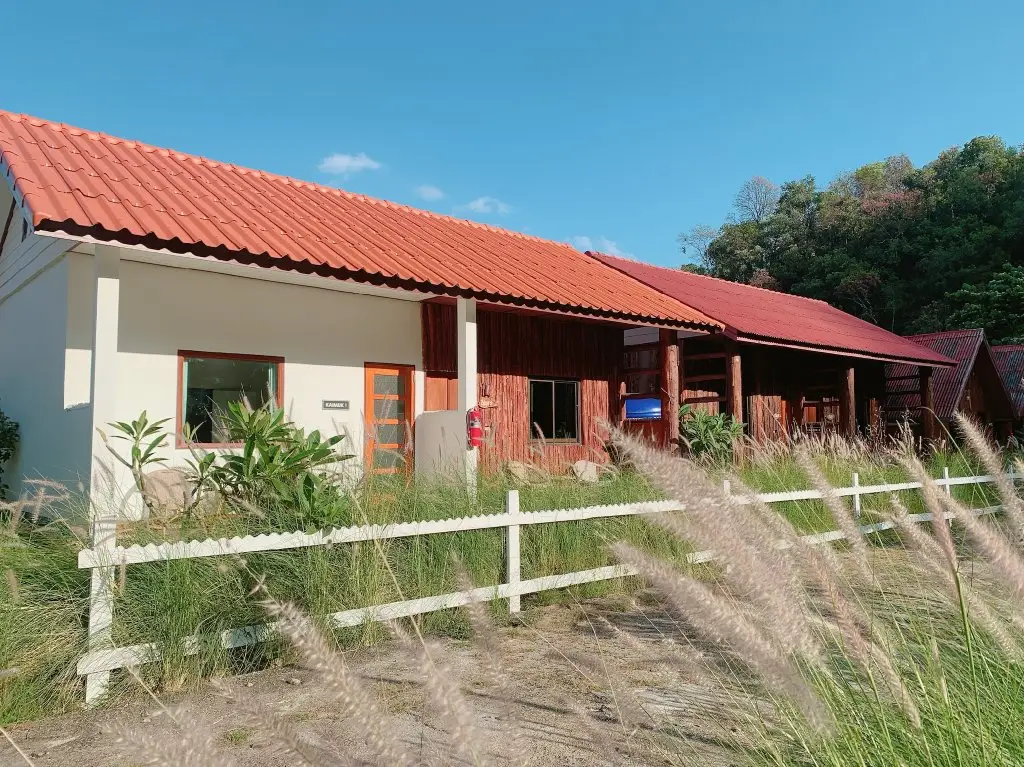 Май-Ай: Khun Mai Baan Suan Resort