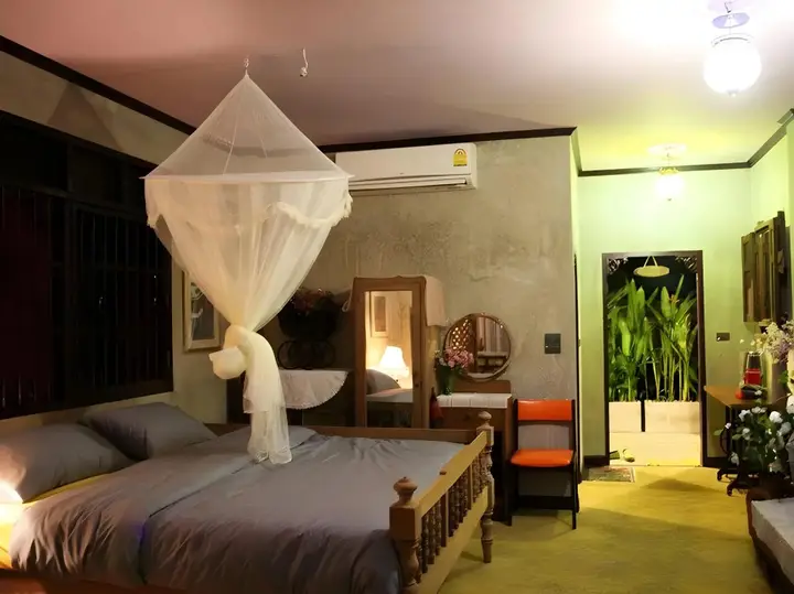 Бангкок: Bang Luang House