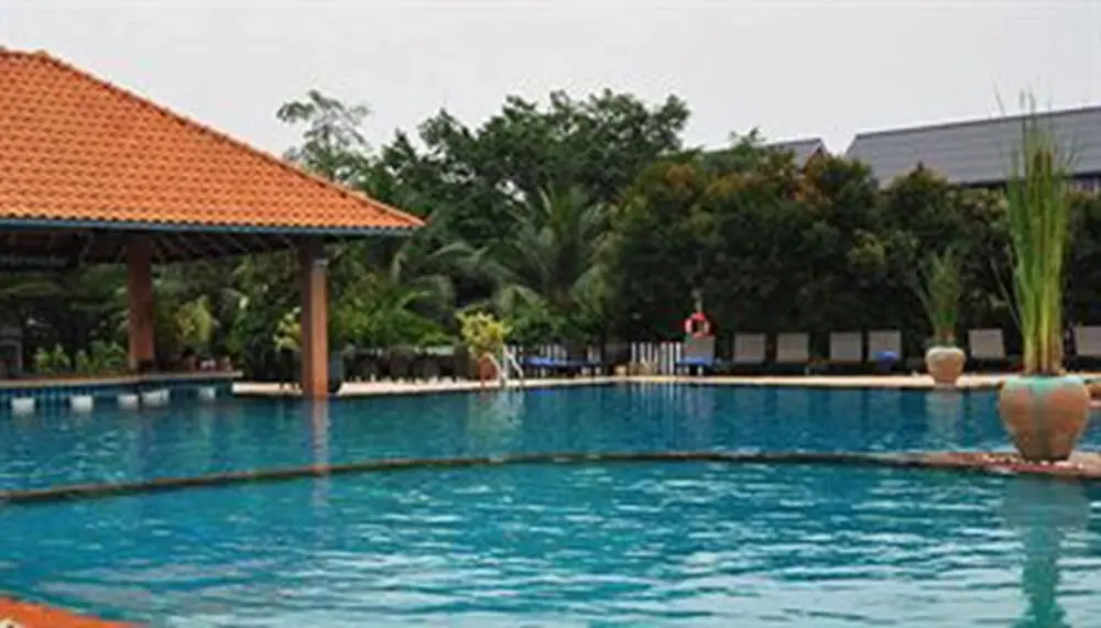 Паттайя: The Leela Resort & Spa Pattaya - ShaPLUS