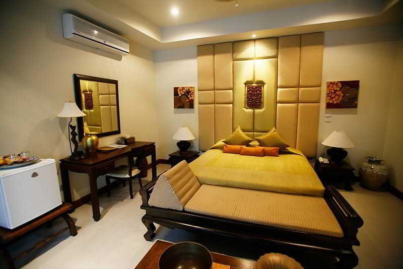 Тхаланг: Himmaphan Villa