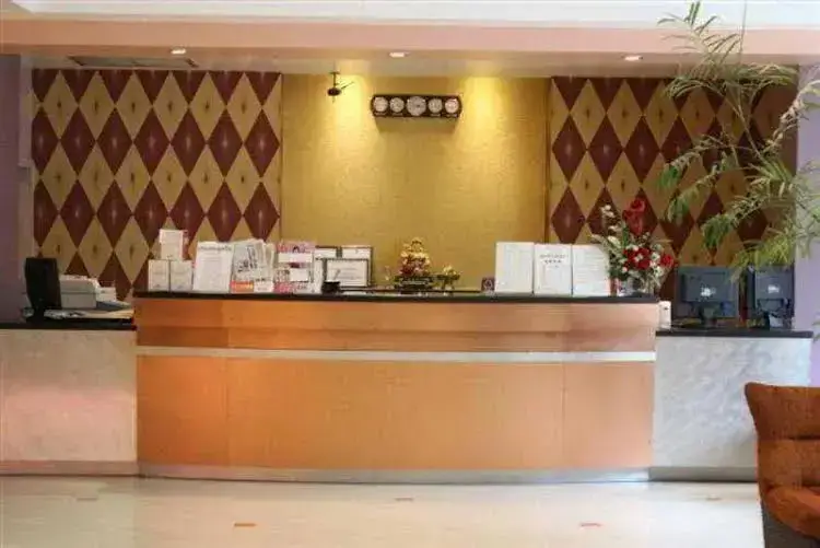Бангкок: 499 Hostel Ratchada