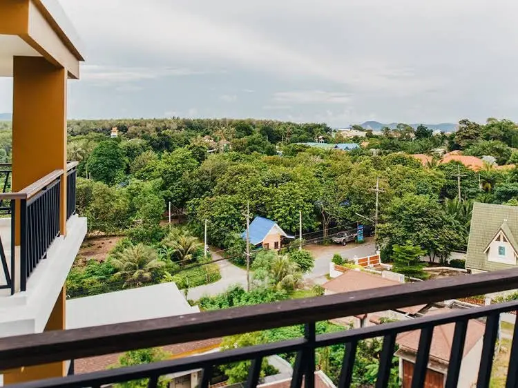 TropicLook Serviced Apartments Saiyuan Buri Nai Harn Beach — фото 1