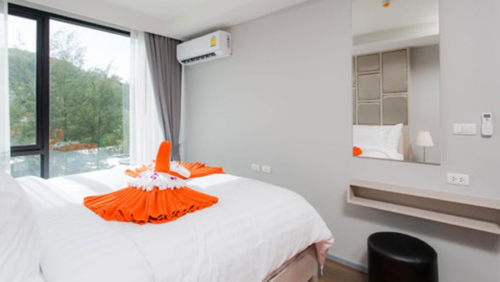 Тхаланг: Отель ZEN Premium Surin Beach