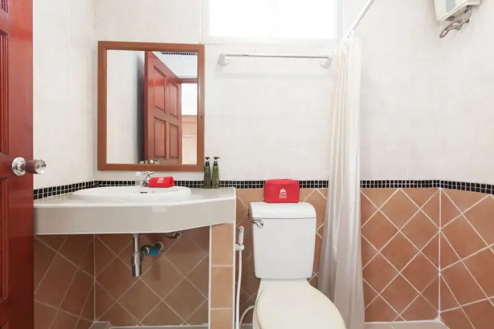 Кату: ZEN Rooms Rat-U-Thid 200 Phi Road