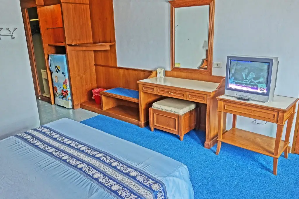 Паттайя: Lek Hotel