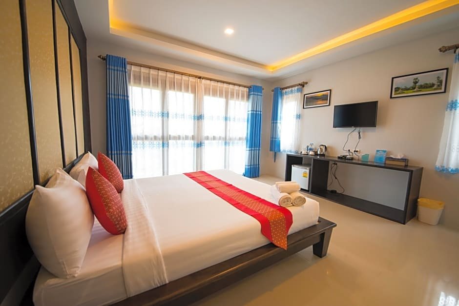 Сангкхла Бури: Poochommhok Resort