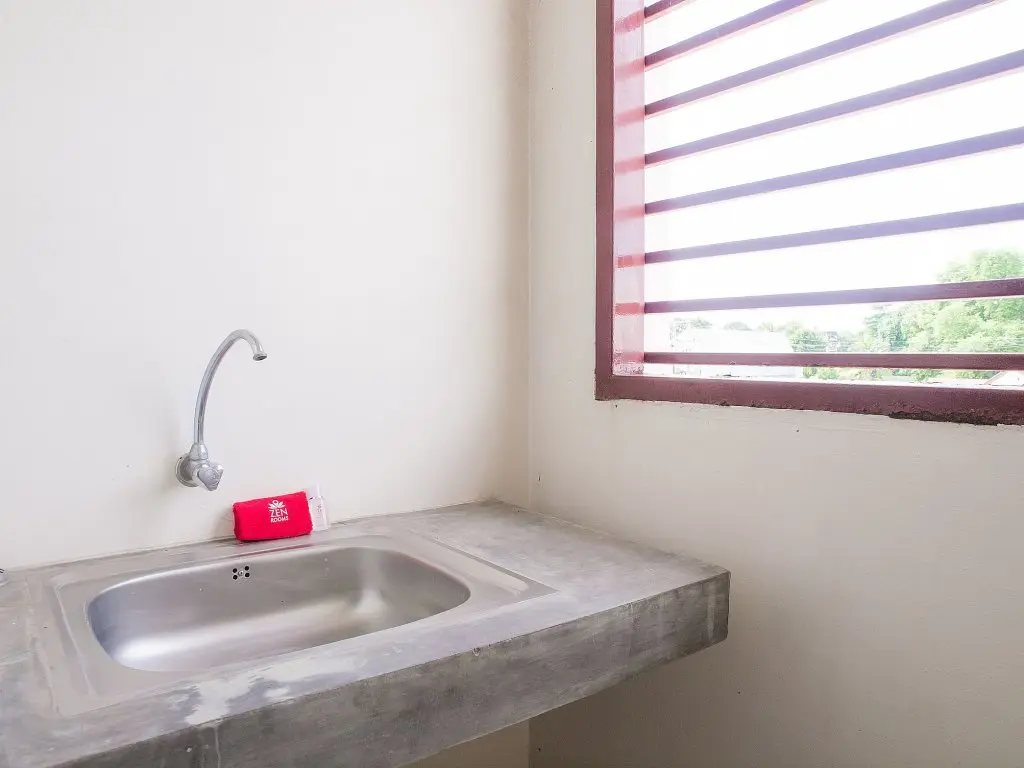 Муанг: Отель ZEN Rooms Chaofa East Road