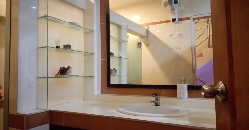 Бангкок: E&G Guestshouse