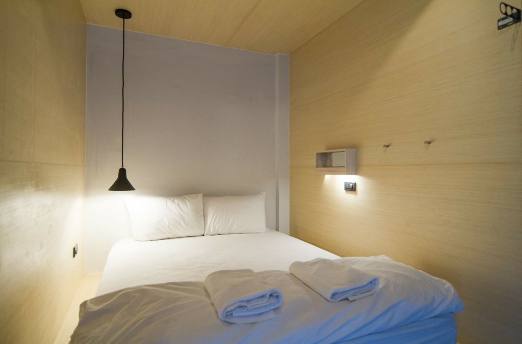 Муанг: Box Poshtel