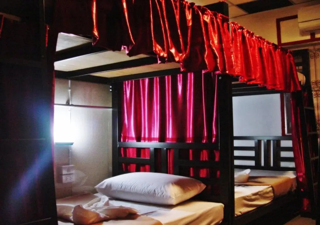 Бангкок: U Hostel Pratunam