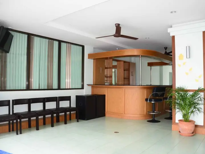 Паттайя: Emerald Condominium